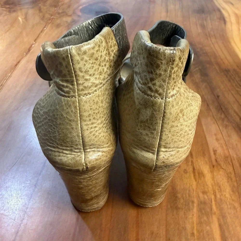 Brunello Cucinelli these do